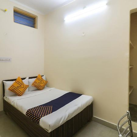 Spot On Negi Home Stay เดห์ราดุน ภายนอก รูปภาพ