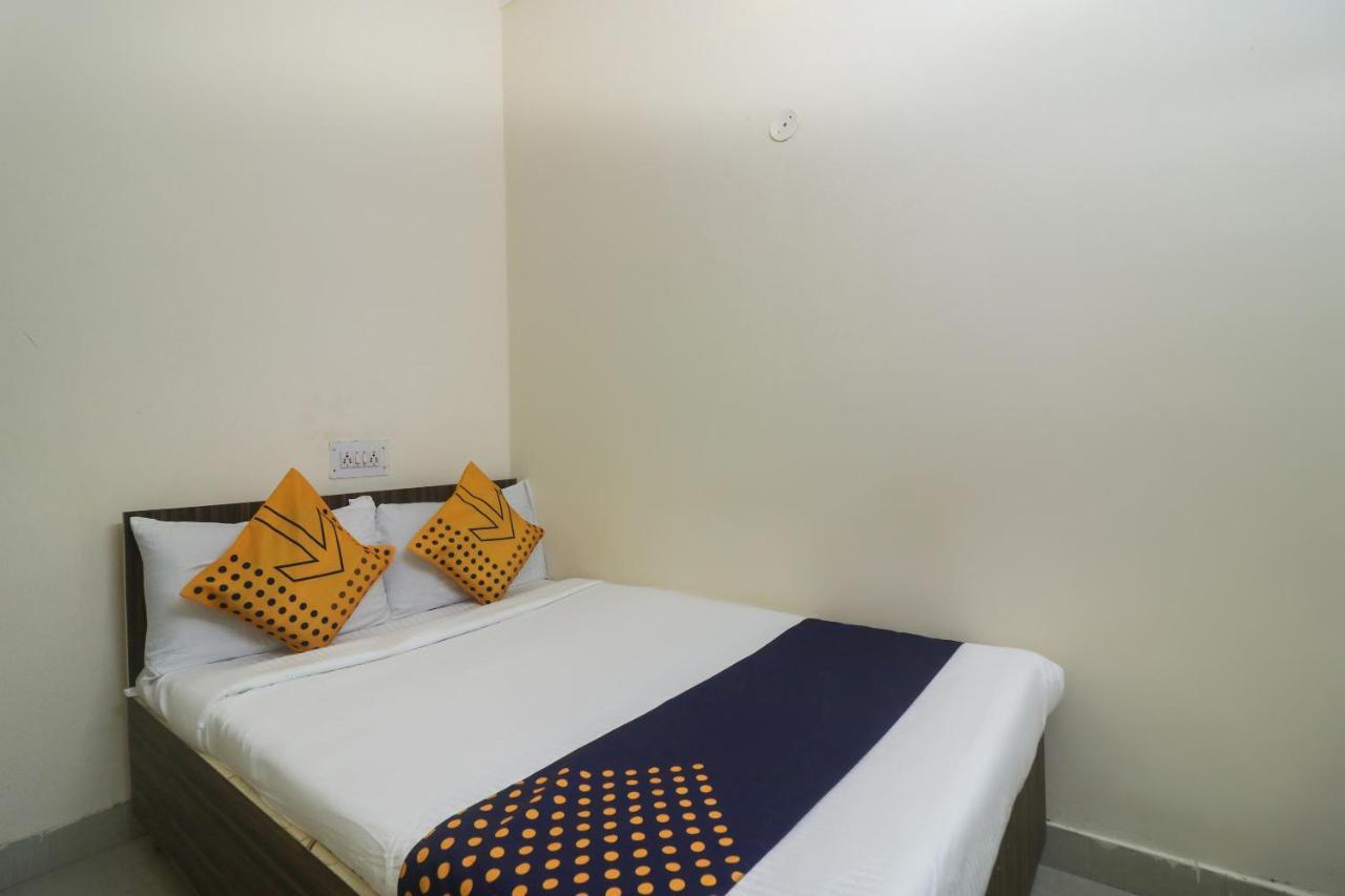 Spot On Negi Home Stay เดห์ราดุน ภายนอก รูปภาพ